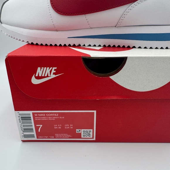 Nike Cortez White and Red Sneakers women’s 7 red/blue/white new in box - Picture 3 of 7
